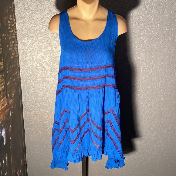 FREE PEOPLE - tunic / dress / tank: blue asymmetrical w purple lace accents - L - Picture 2 of 16